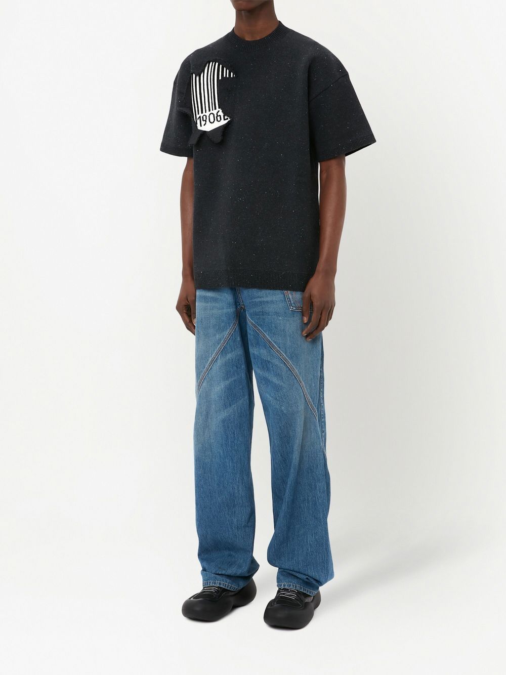 Shop Jw Anderson Barcode-print Short-sleeved Sweatshirt In 黑色