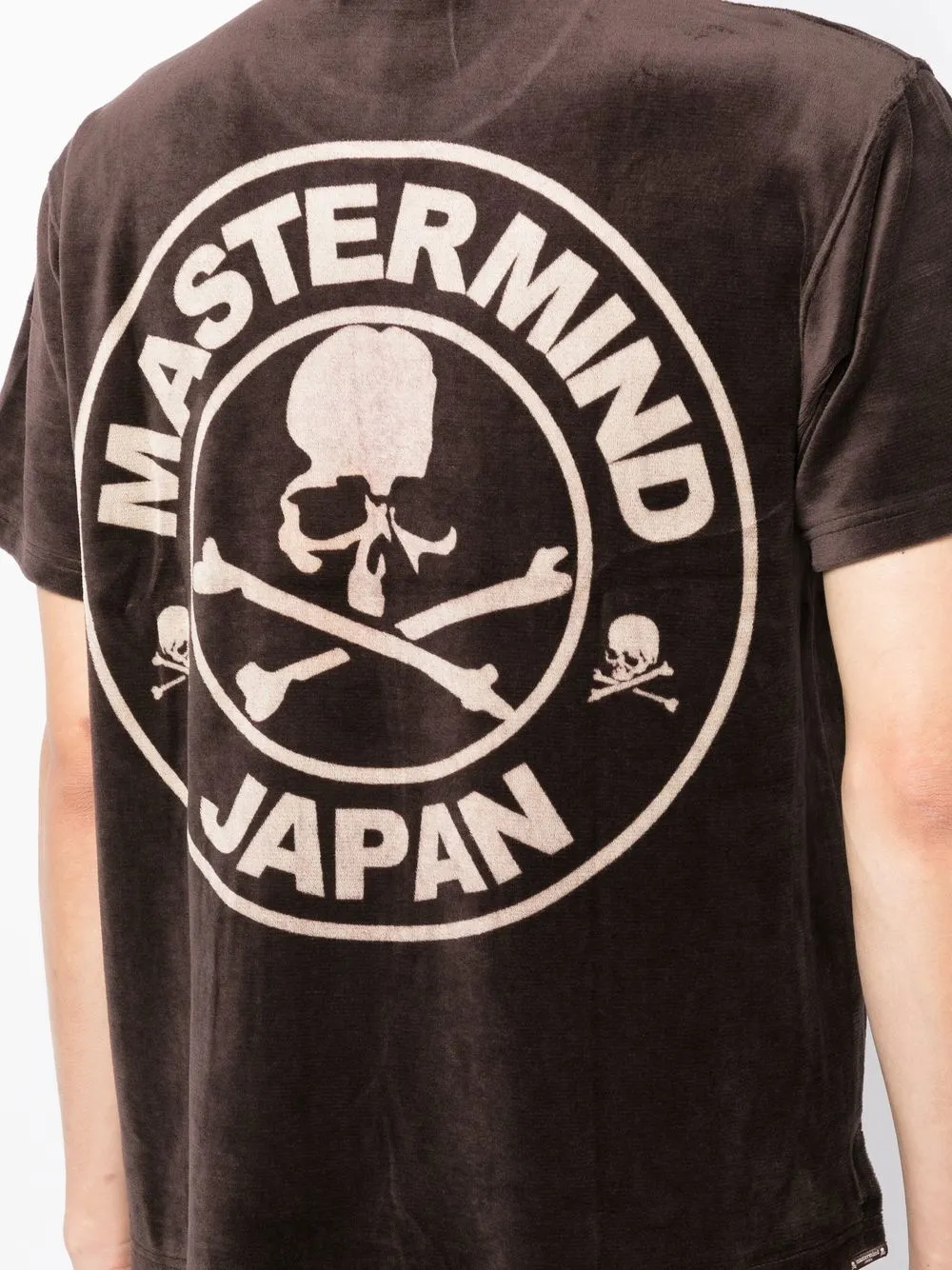 Mastermind Japan Textured logo-print T-shirt | Brown | FARFETCH