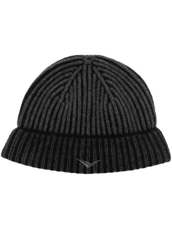 Sease Dinghy Beanie Hat in Black