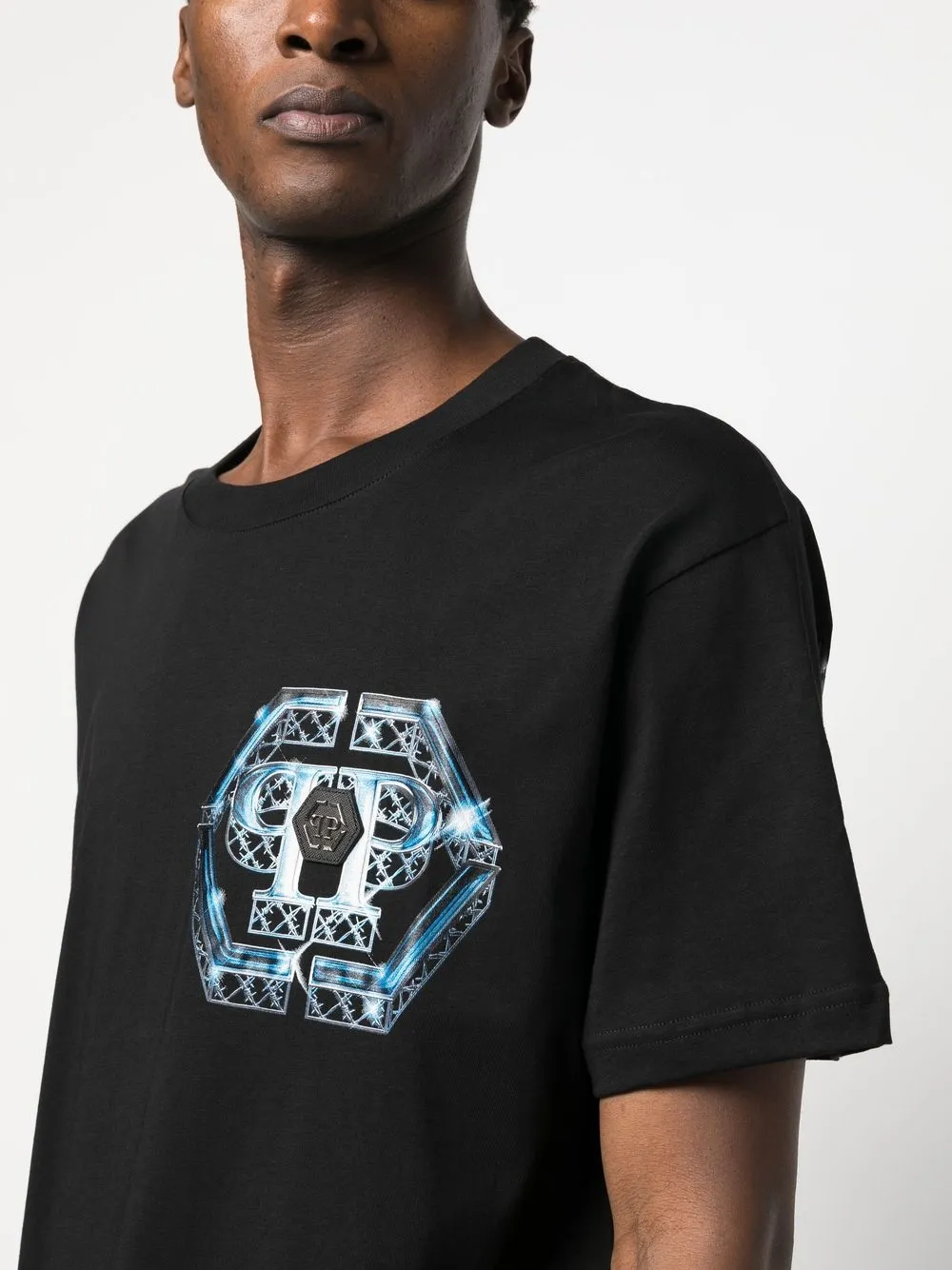 Shop Philipp Plein Logo Print T-shirt In Schwarz