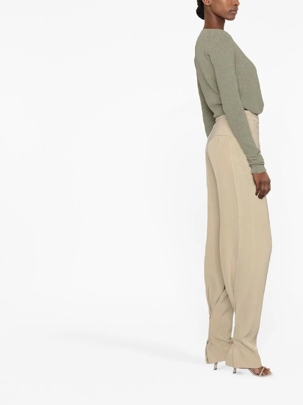 Jacquemus High-waisted Tailored Trousers In 中性色