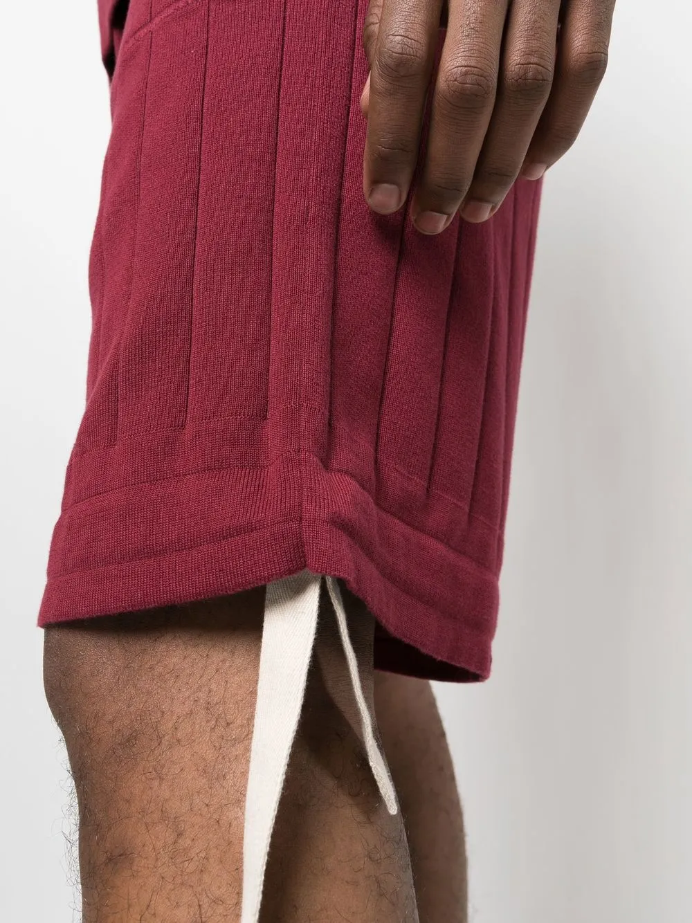 Brunello Cucinelli Knitted Bermuda Shorts In 红色