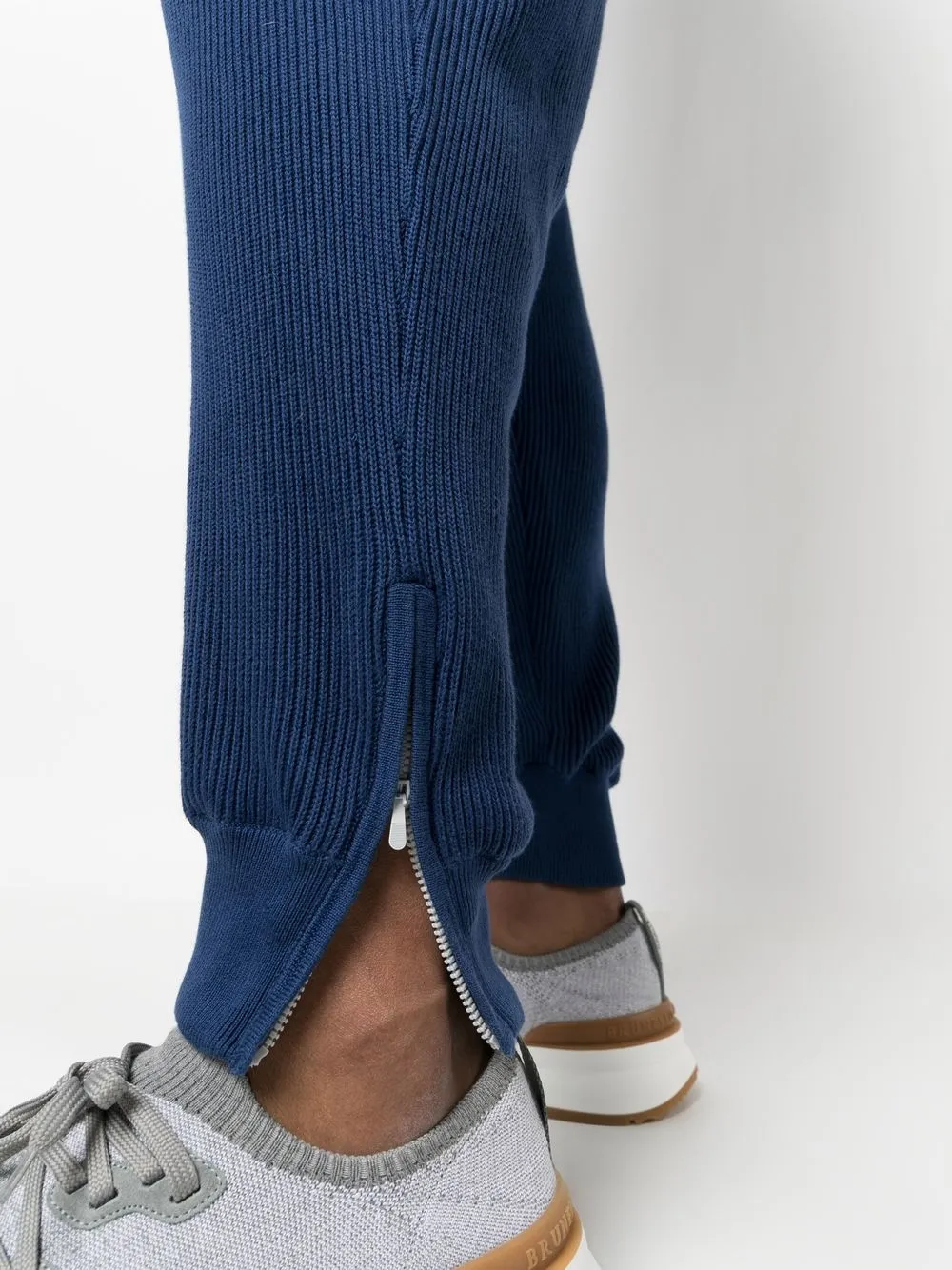 Brunello Cucinelli Knitted Track Pants In 蓝色