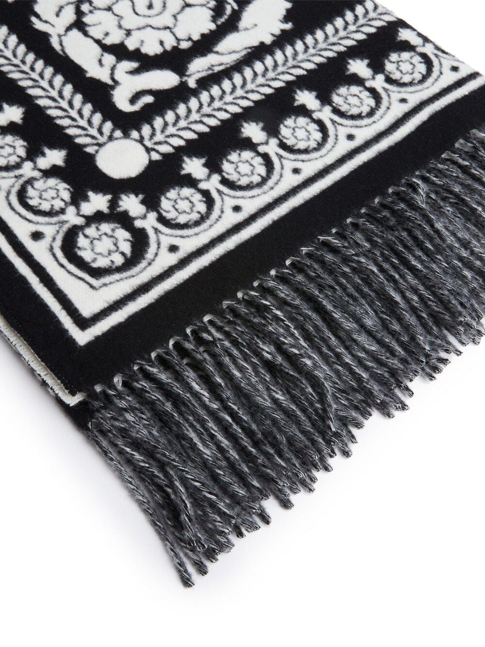 Shop Versace Barocco-print Knitted Blanket In 黑色