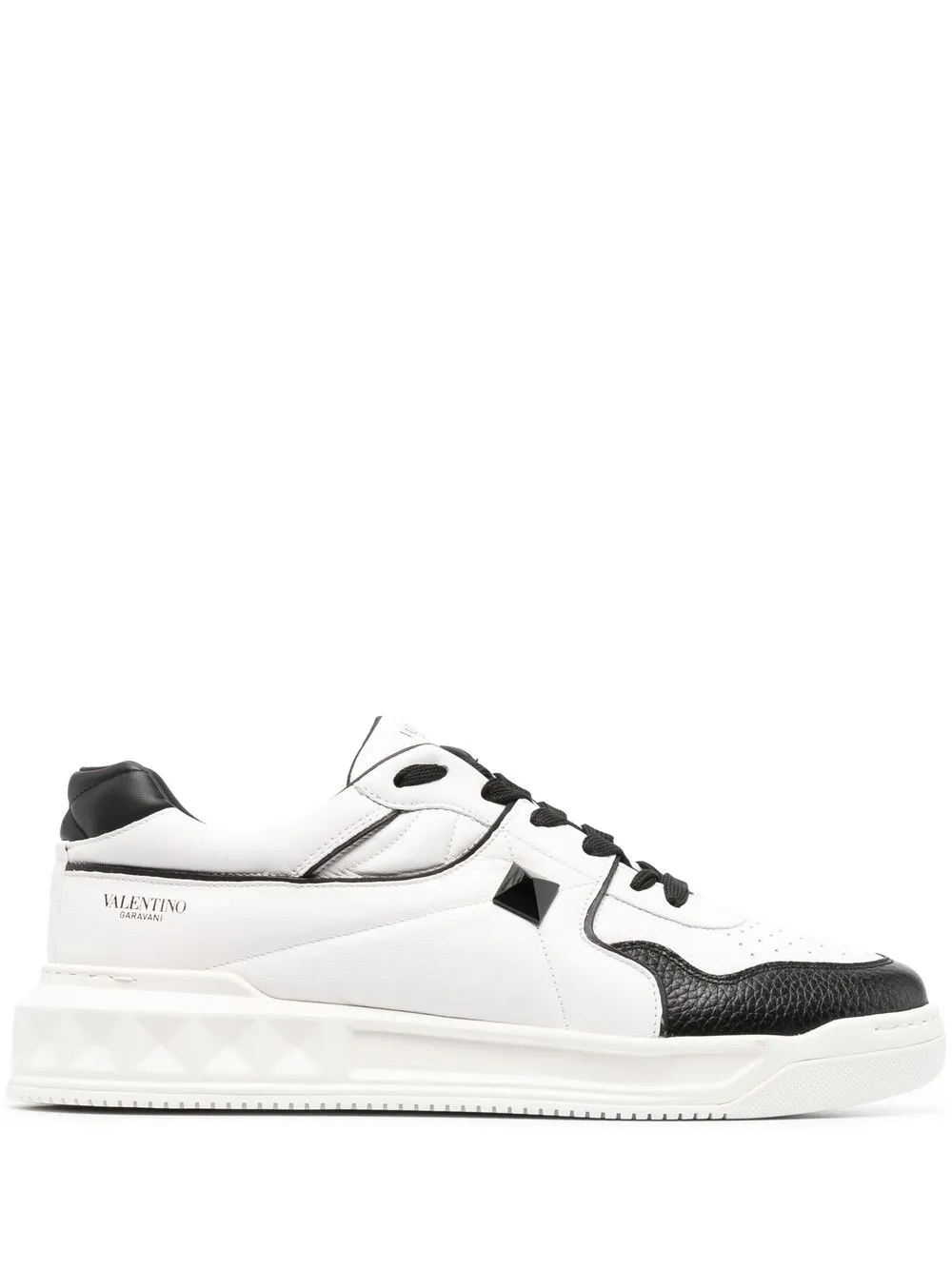 

Valentino Garavani Roman Stud low-top sneakers - White
