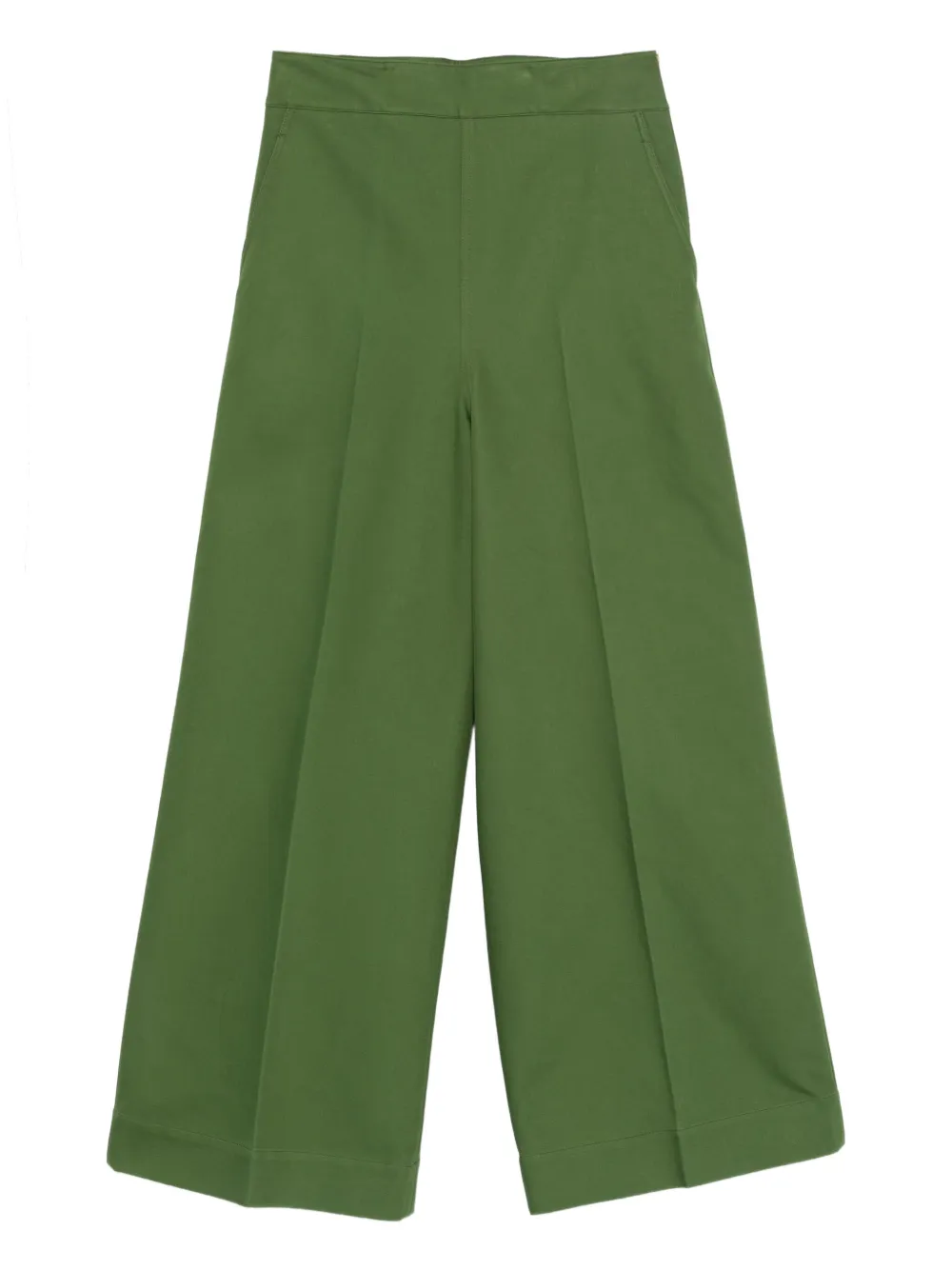 pleated trousers