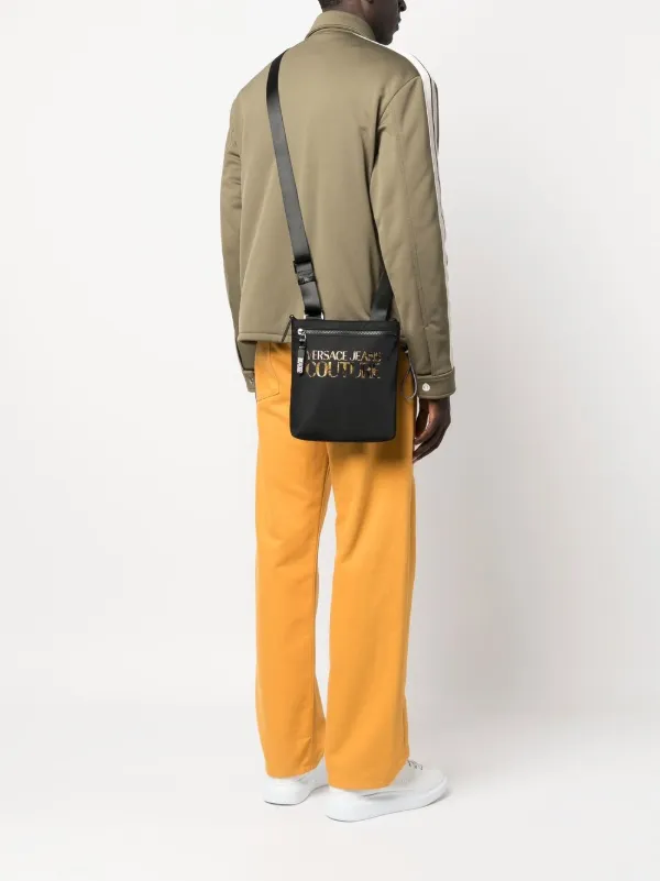 Versace Jeans Couture ロゴ メッセンジャーバッグ | ブラック