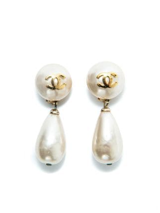 Pre-owned Chanel Gold Faux Pearl Dangle Earrings