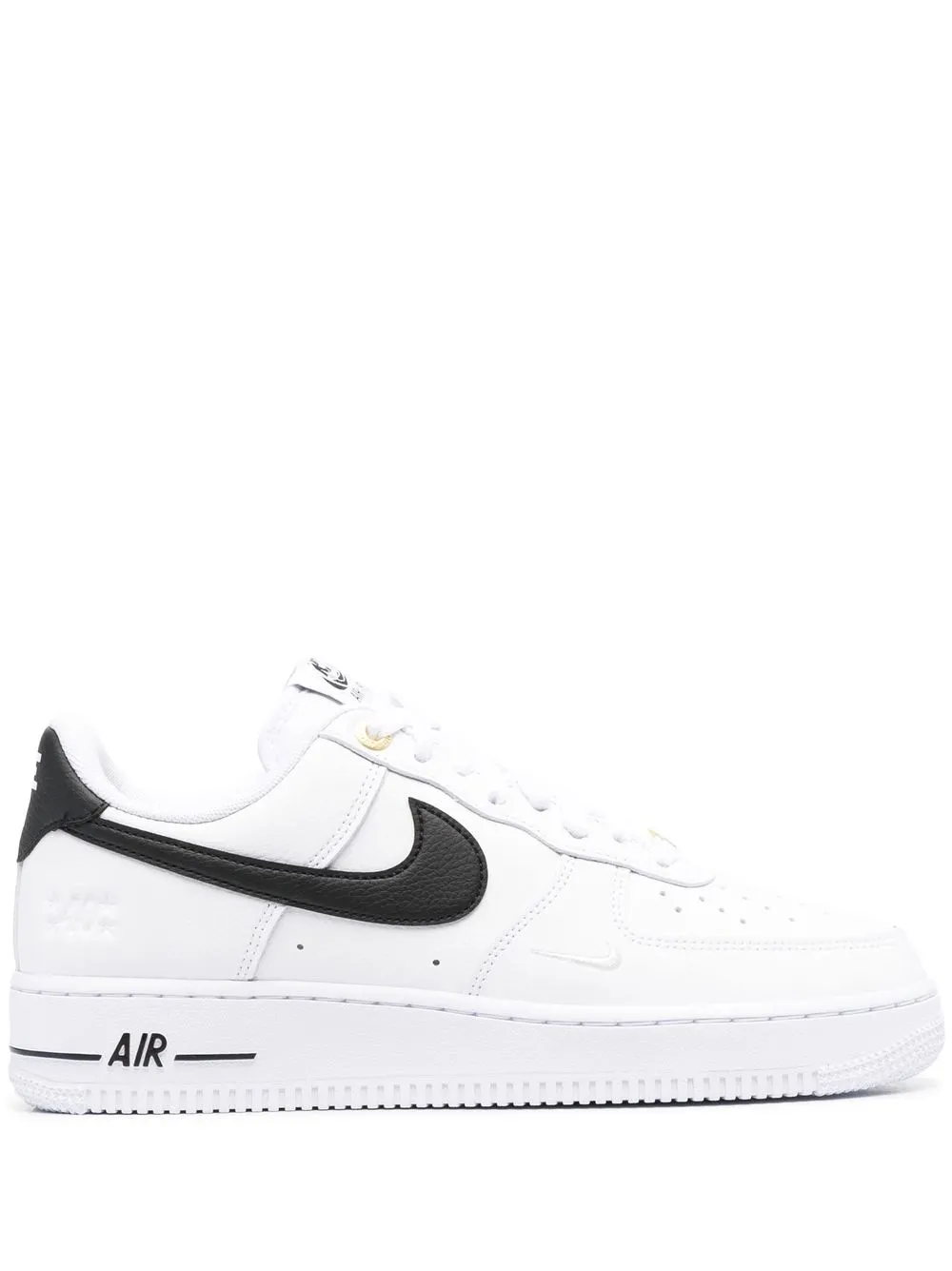 

Nike Air Force 1 '07 LV8 sneakers - White