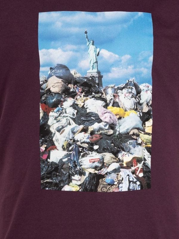 Supreme Trash photograph-print T-shirt - Farfetch