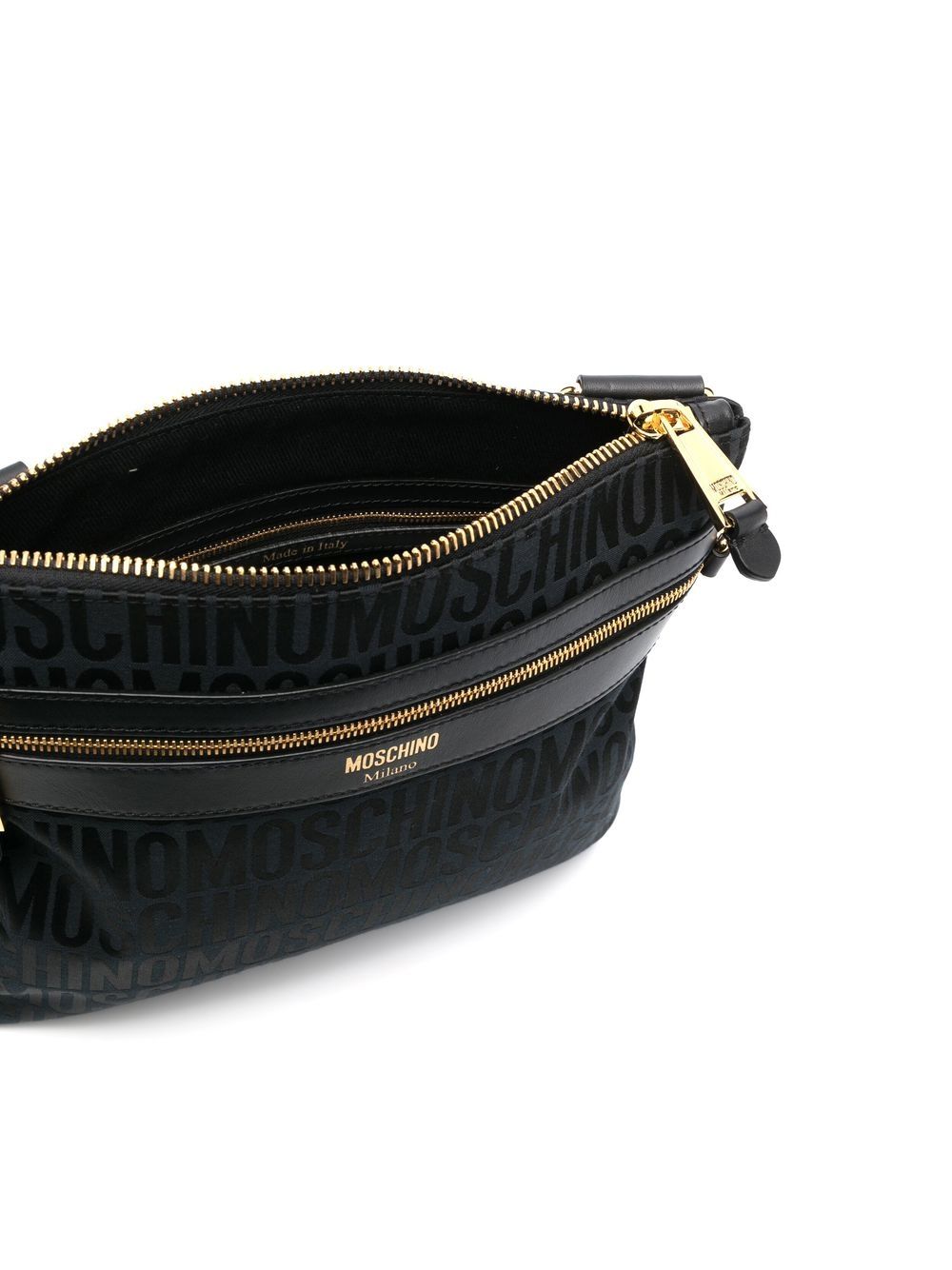 Shop Moschino Logo-print Shoulder Bag In Schwarz