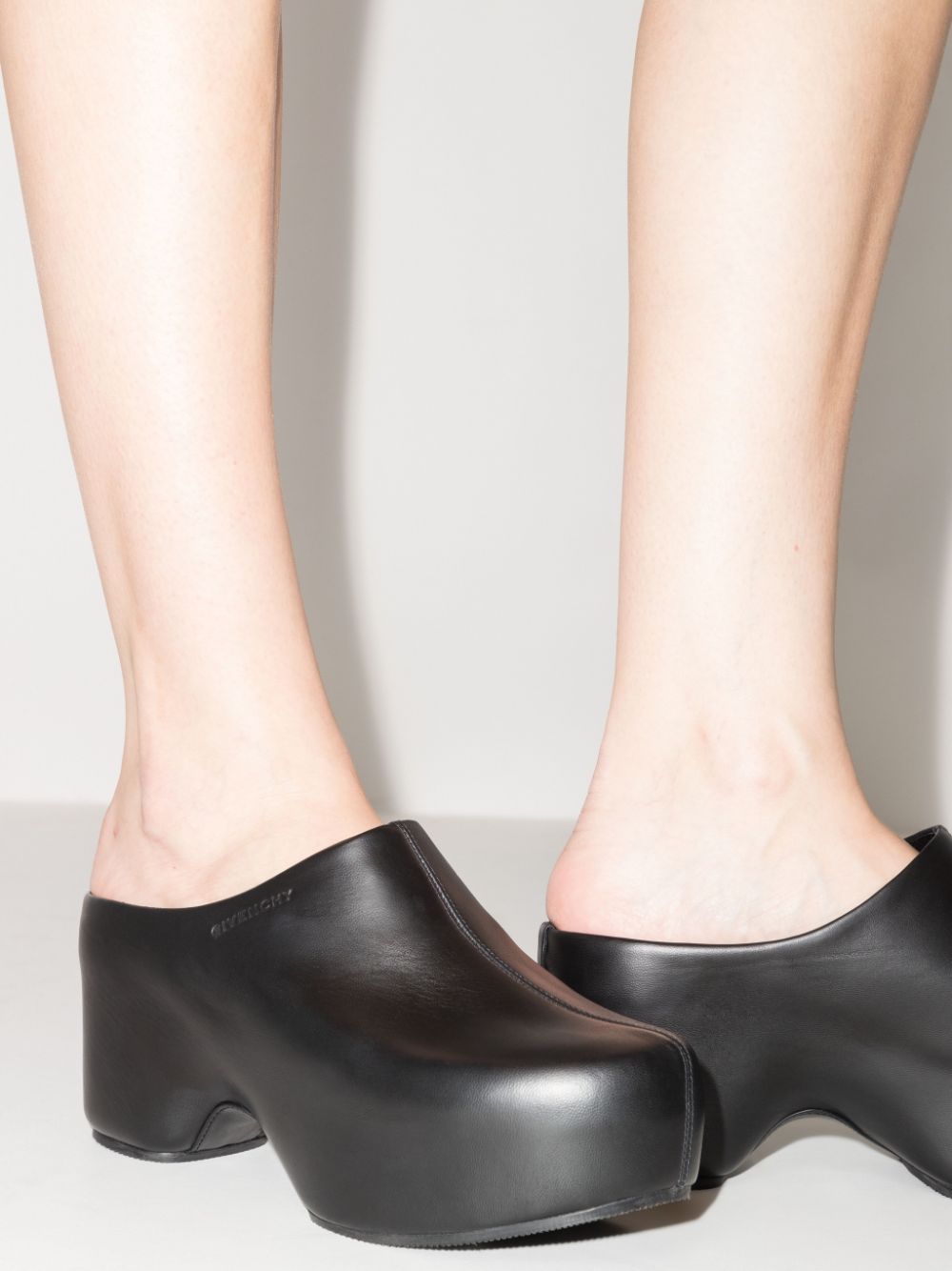 Givenchy G 75mm clogs Black