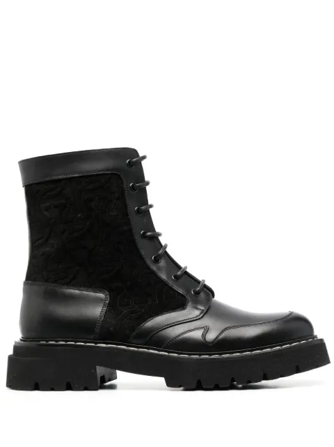 Ferragamo botas con agujetas y paneles