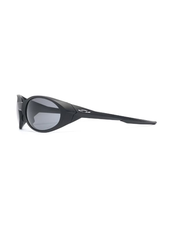 Oakley hotsell oval sunglasses