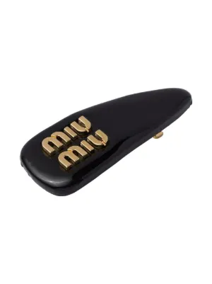 ヘアアクセサリー MIU MIU Patent Leather Hair Barrette 19297703_43231615_300.jpg