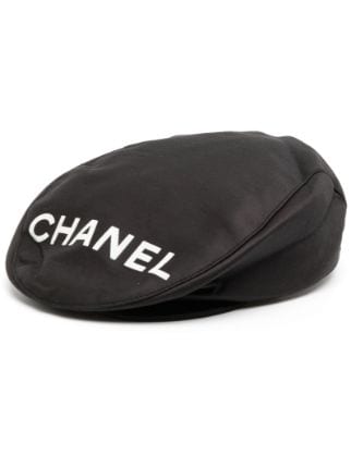 Chanel Pre-owned 1990-2000s logo-print Newsboy Cap - Black