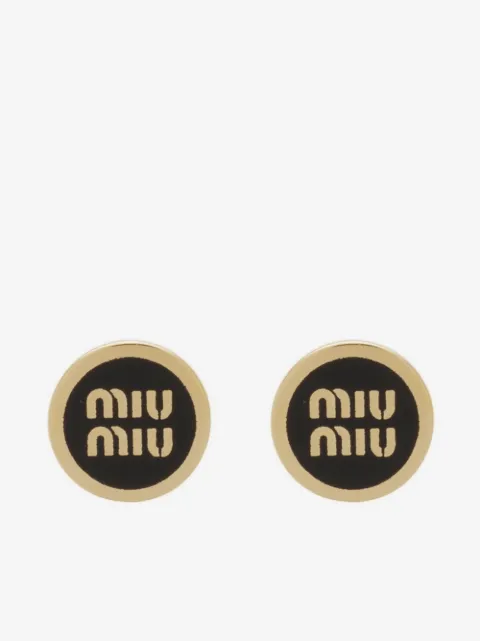 Miu Miu aretes con logo en relieve