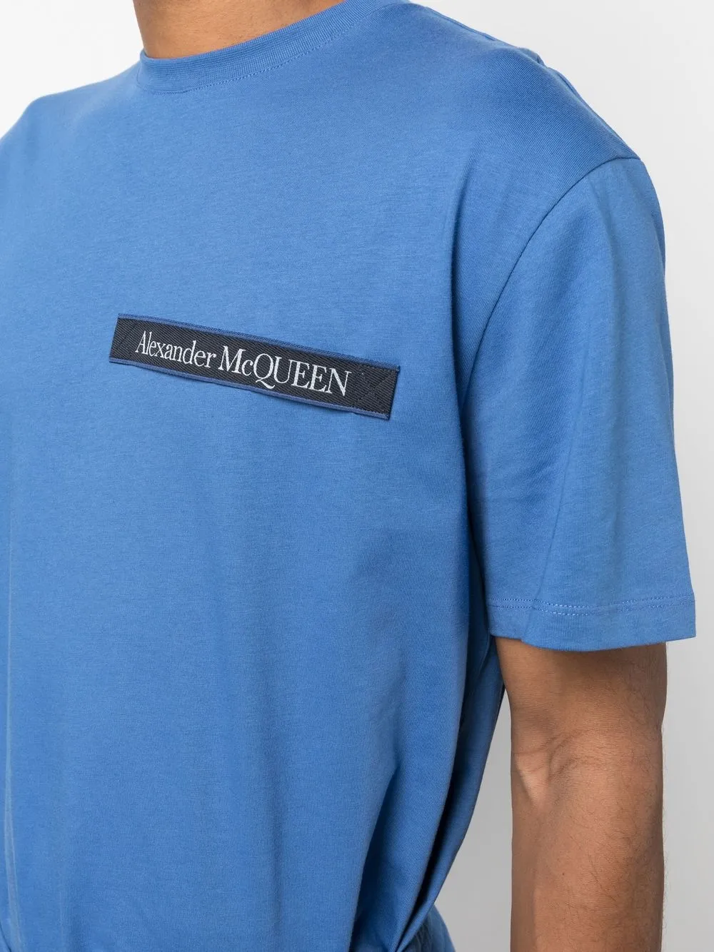 Alexander McQueen short-sleeved logo-patch T-shirt | Blue