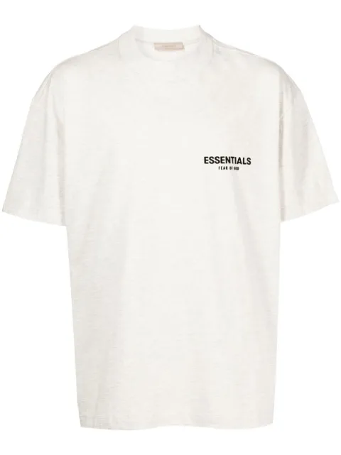 FEAR OF GOD ESSENTIALS playera con logo estampado
