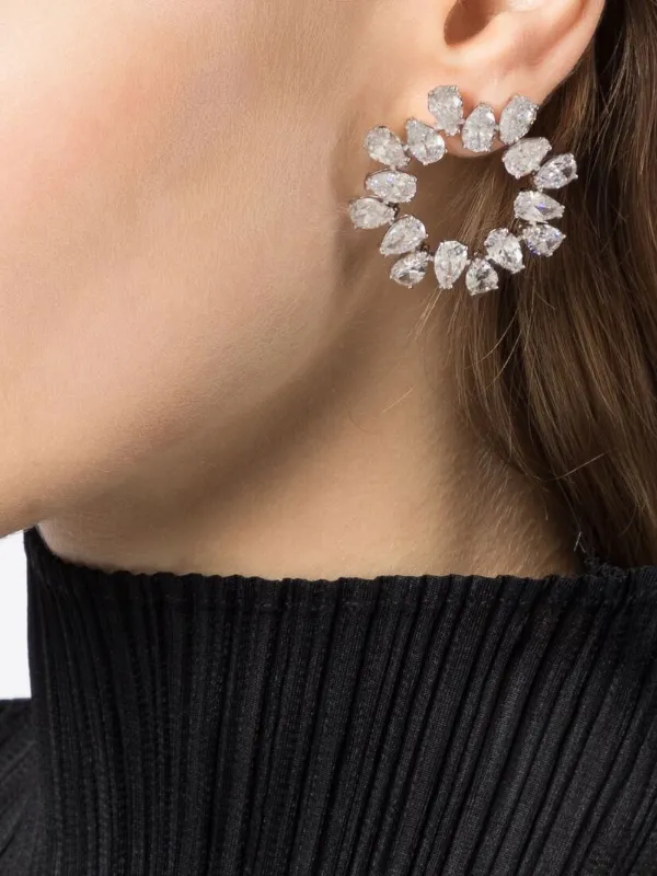 専用　新品未使用　Matrix ピアス 新品未使用】SWAROVSKI♡Matrix フープピアス♡クリア - メルカリ