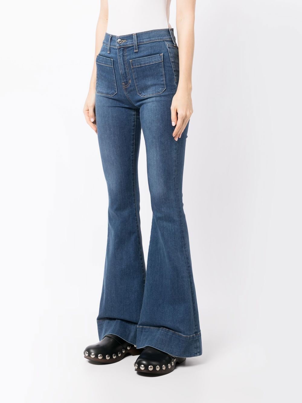 Shop Veronica Beard Patch Pocket Flared Jeans In 蓝色