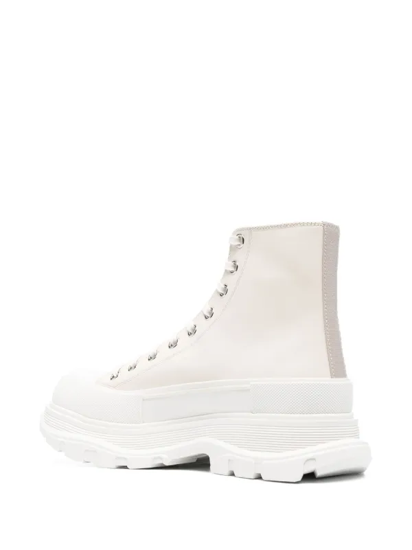 スニーカー Tread Sneakers - Alexander McQueen - Leather - Beige Alexander McQueen Oversized Leather Sneakers | Neutrals