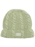 Advisory Board Crystals logo-patch chunky-knit beanie - Green