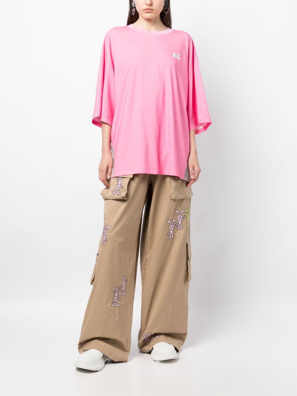 Shop Natasha Zinko Logo-print Cotton Cargo Pants In Brown