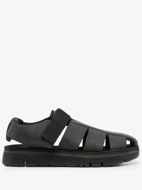 Camper strap fastenting chunky sole sandals