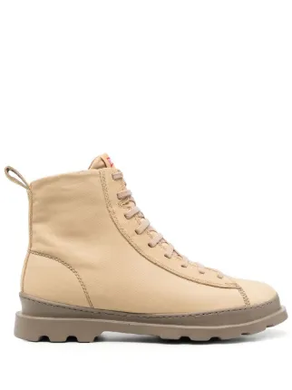 Camper