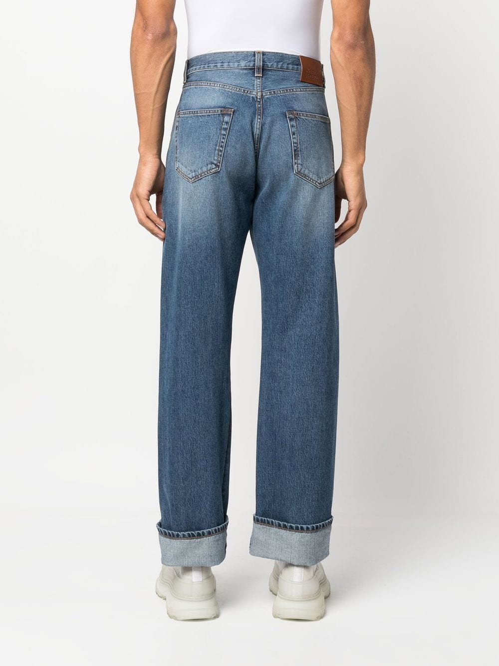 Shop Alexander Mcqueen Turn-up Cuff Straight-leg Jeans In Blue