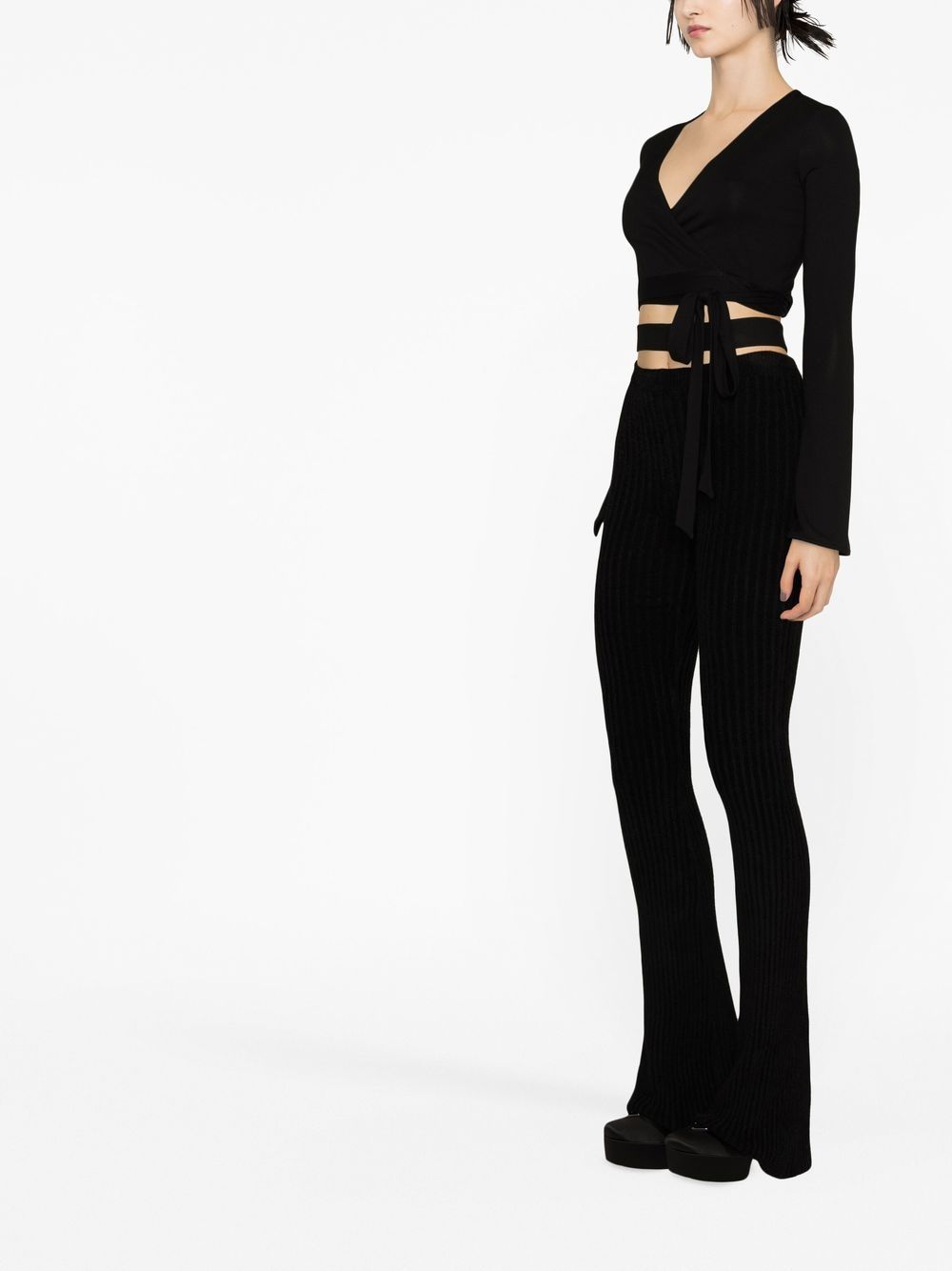 Shop Andreädamo High-waisted Knitted Trousers In Black