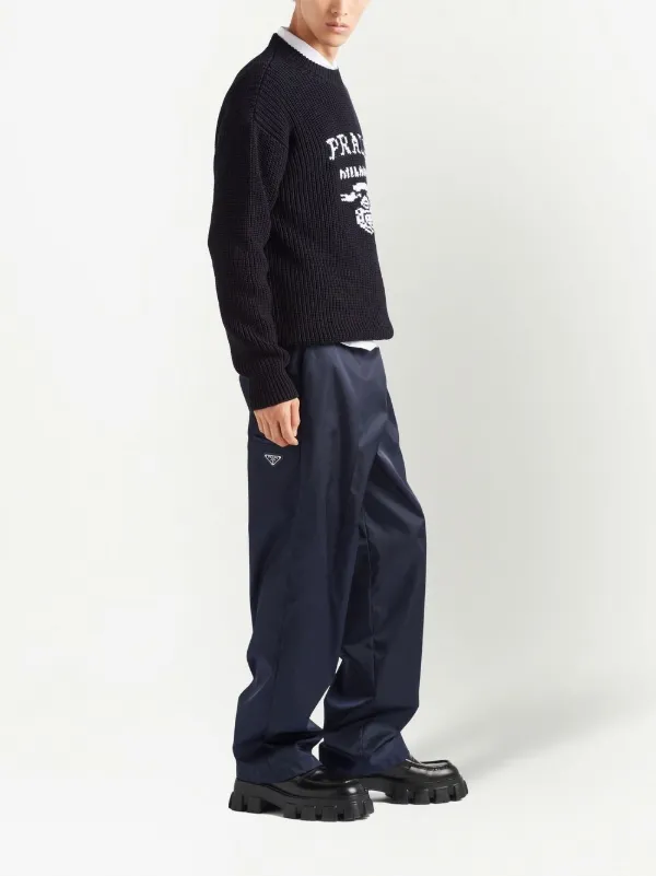 Handred logo-patch mid-rise straight-leg Trousers - Farfetch