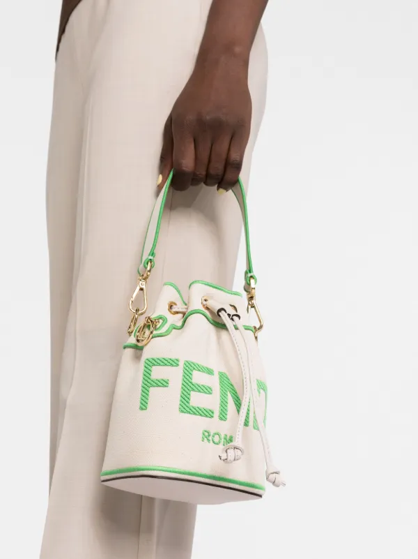 FENDI モン トレゾール バケットバッグ | ニュートラル