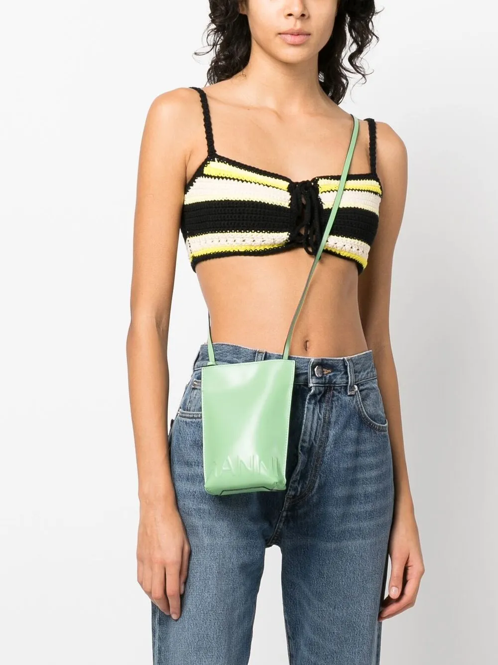 GANNI Crossbodytas met logo-reliëf - Groen