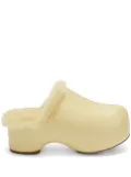 Jil Sander shearling-lined clogs - Yellow
