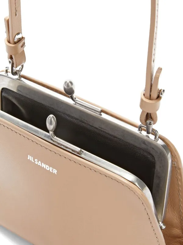【Jil Sander】ロゴ エンボス スモール ショルダーバッグ JIL SANDER (ジル・サンダー) エンボスロゴ ストラップ クロス