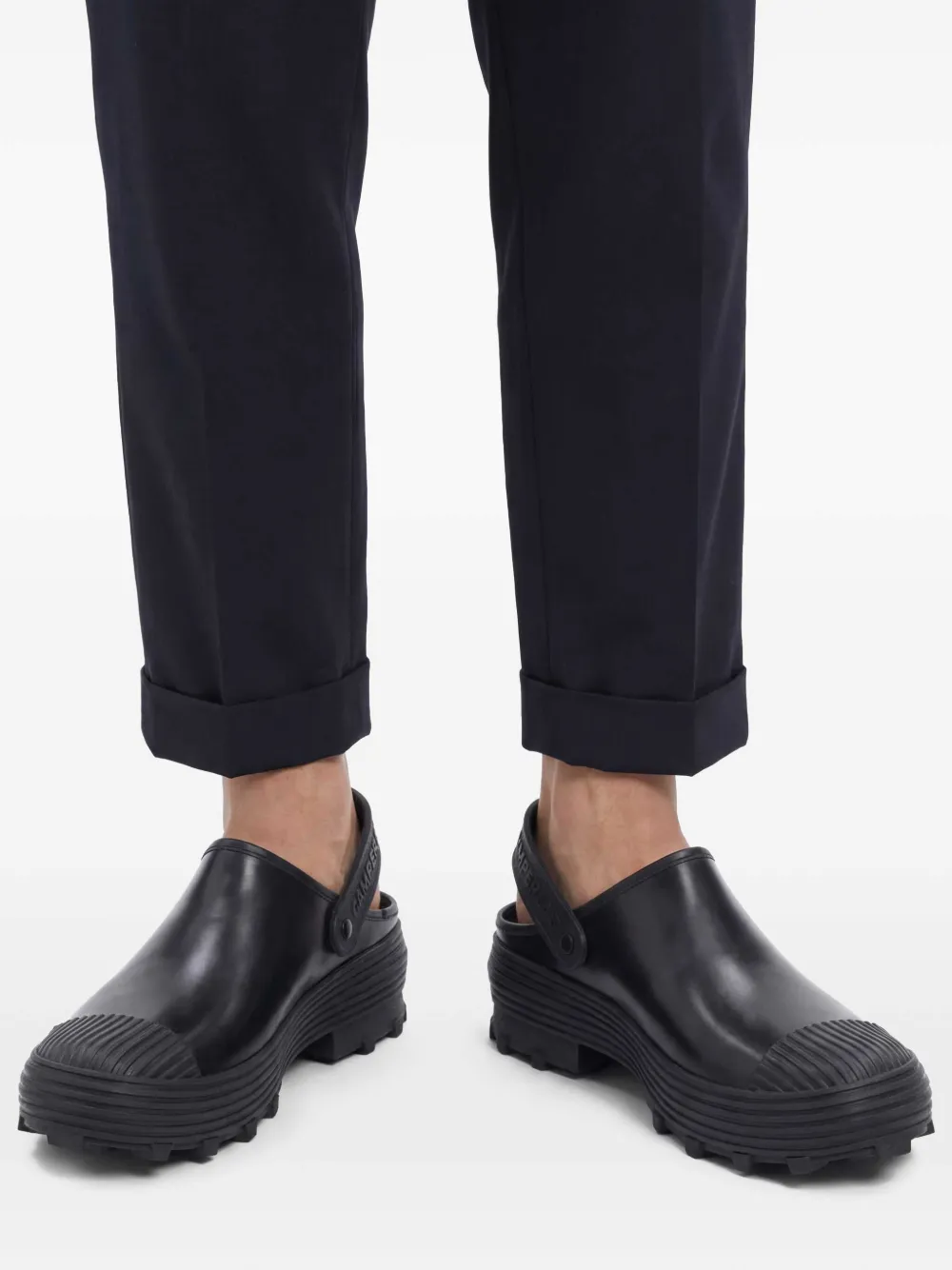 CamperLab Traktori クロッグサンダル | ブラック | FARFETCH JP