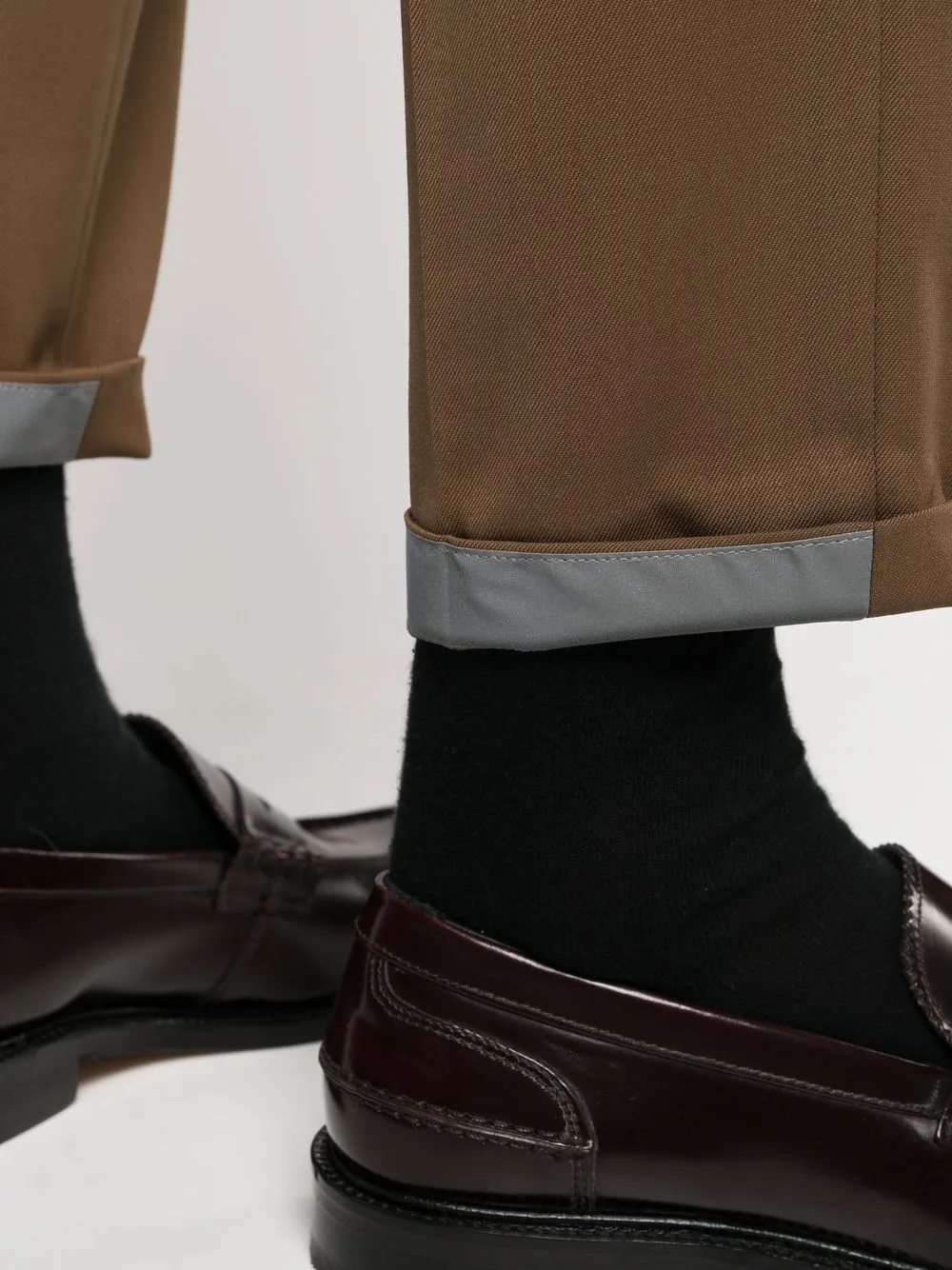 Pt Torino Stretch-wool Tapered Trousers In Brown