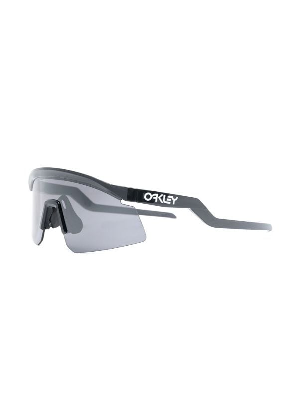 Oakley logo-print Tinted Sunglasses - Farfetch
