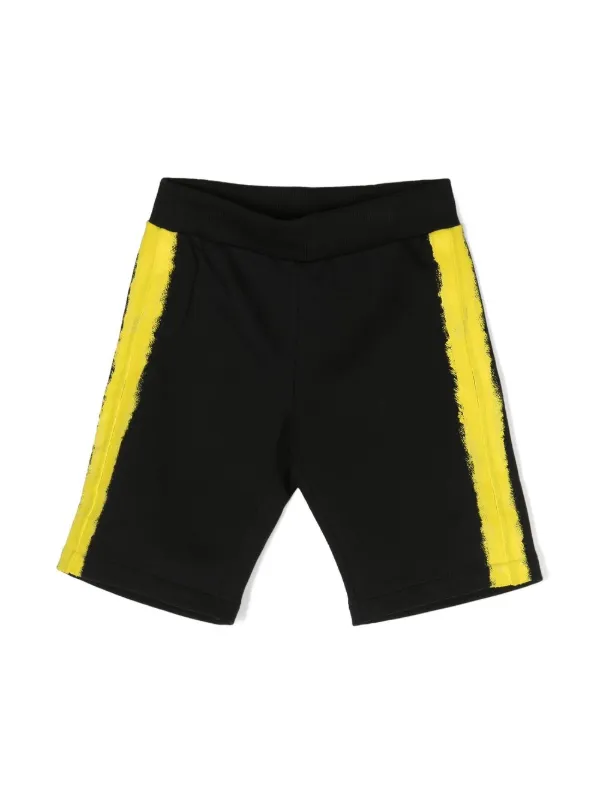 logo print shorts