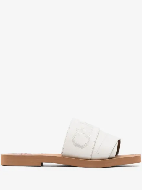 Chloé sandalias Woody con logo bordado