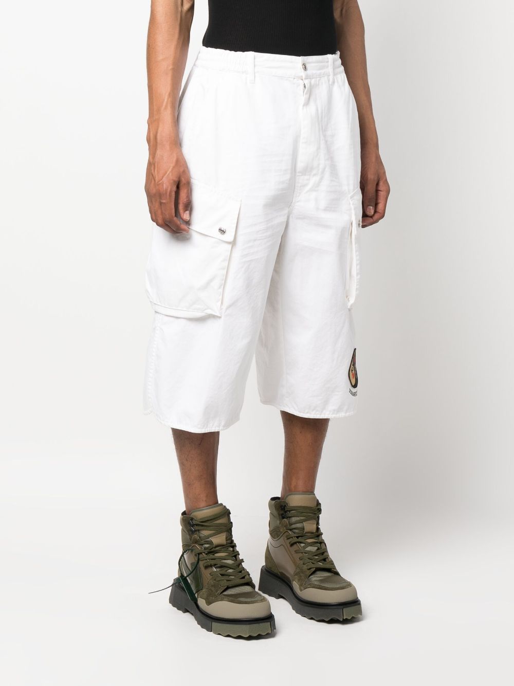 Shop Dsquared2 Knee-length Cargo Shorts In Weiss
