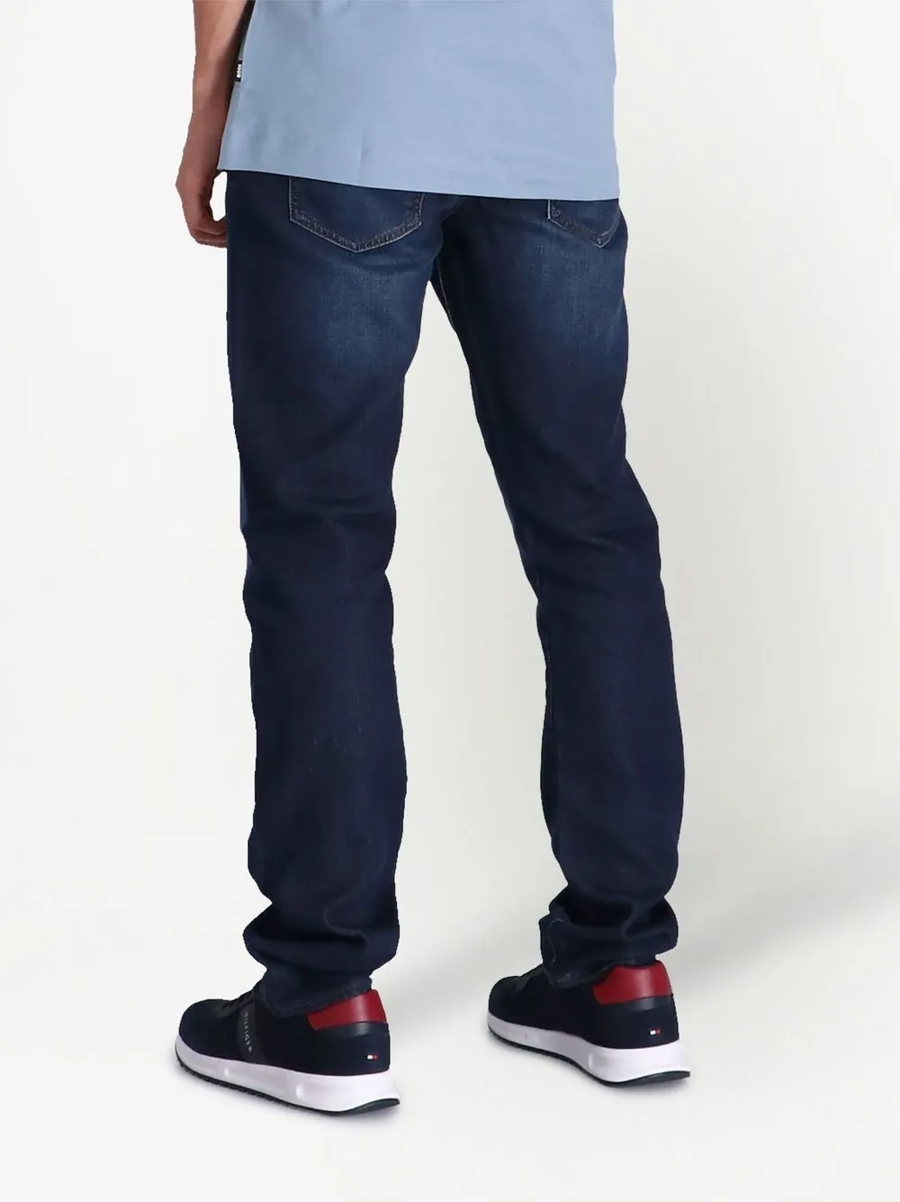 ARMANI EXCHANGE 修身褪色效果牛仔裤