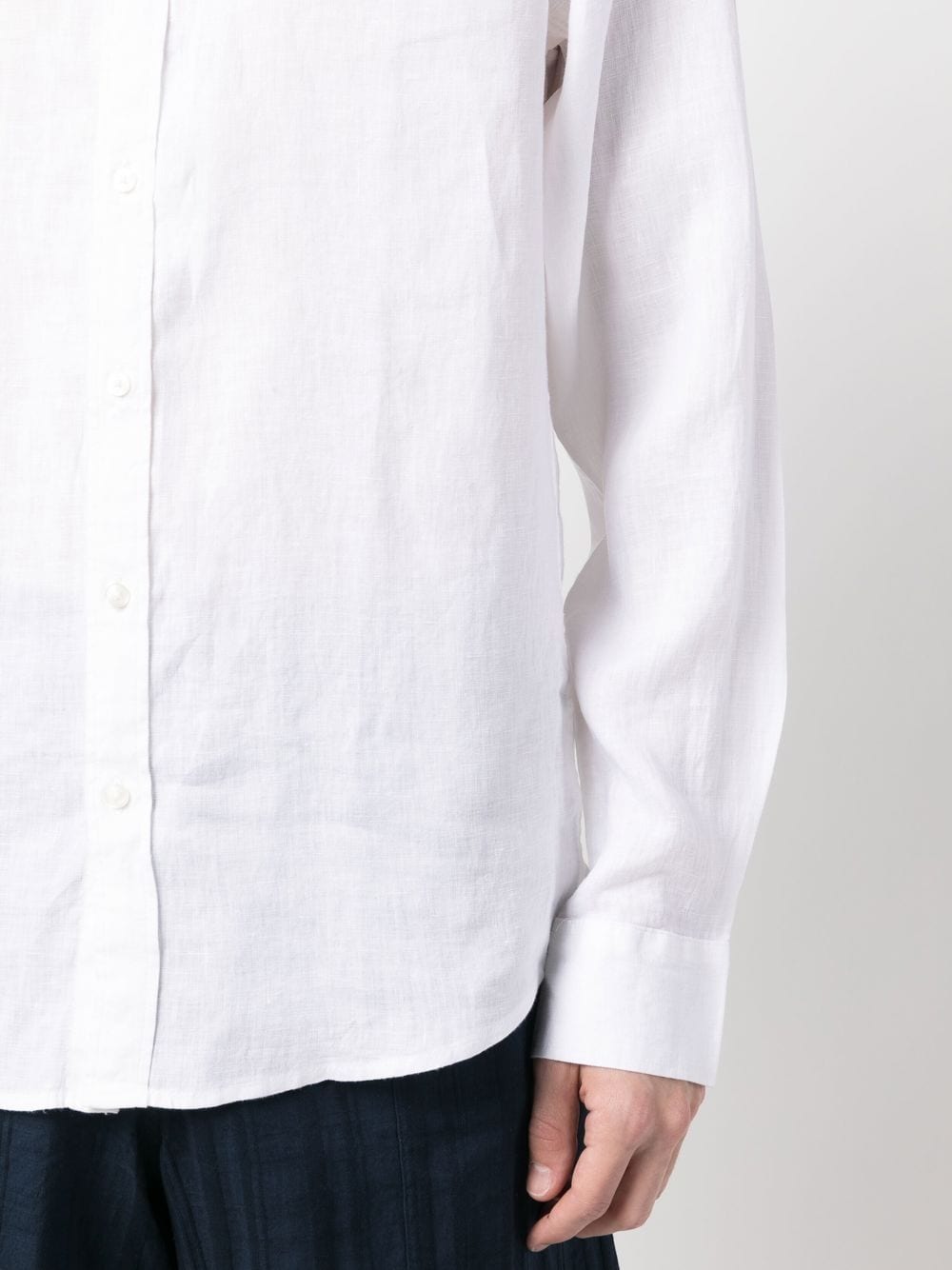 Shop Michael Kors Long-sleeved Linen Shirt In Weiss