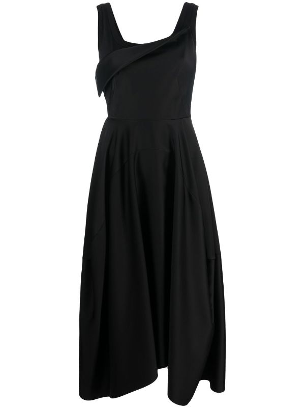 SLEEVELESS PLEATED MAXI DRESS