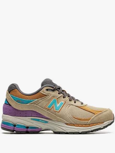 New Balance baskets 2002R