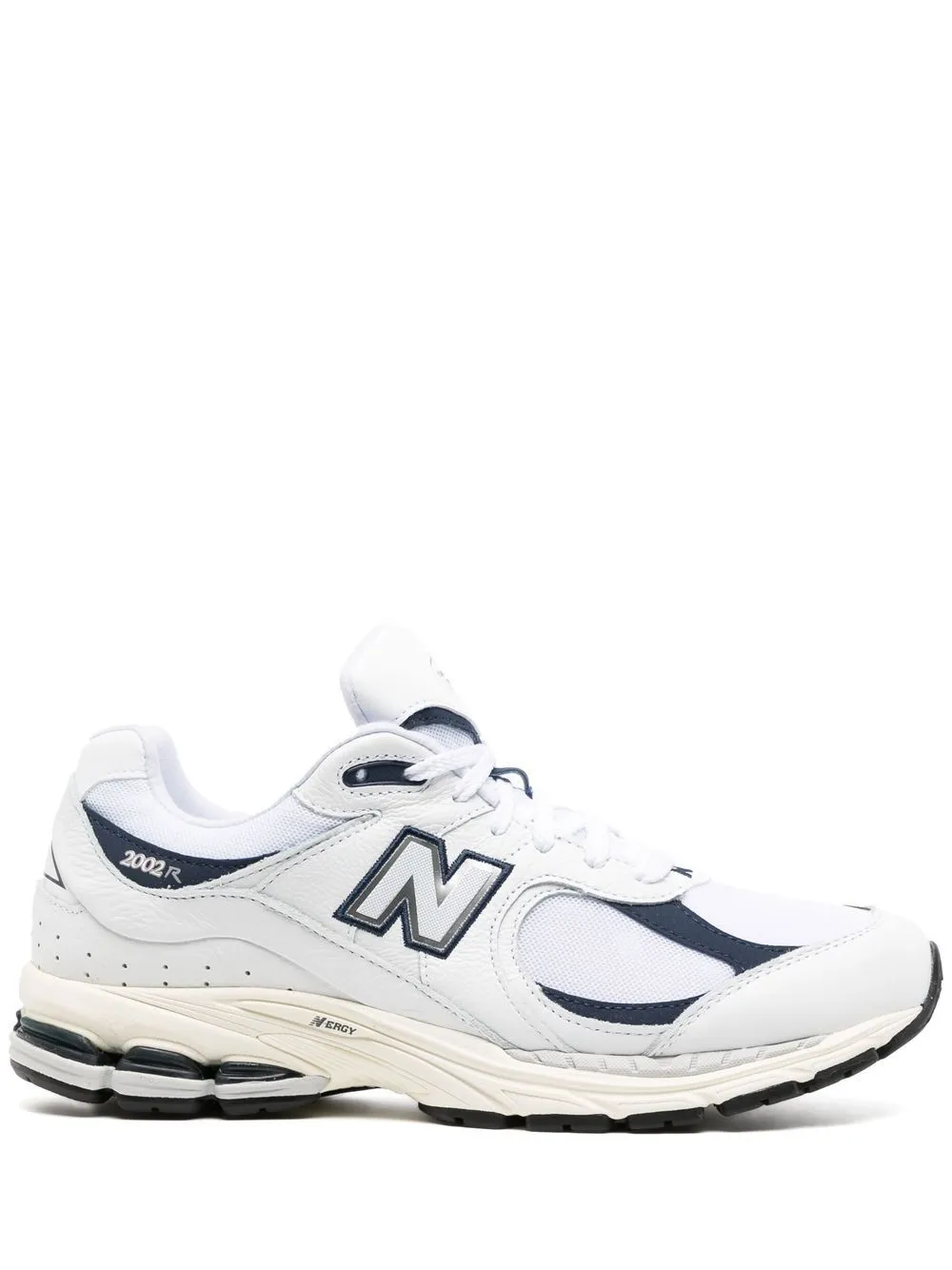 New Balance 2002r Protection Pack 运动鞋 In White