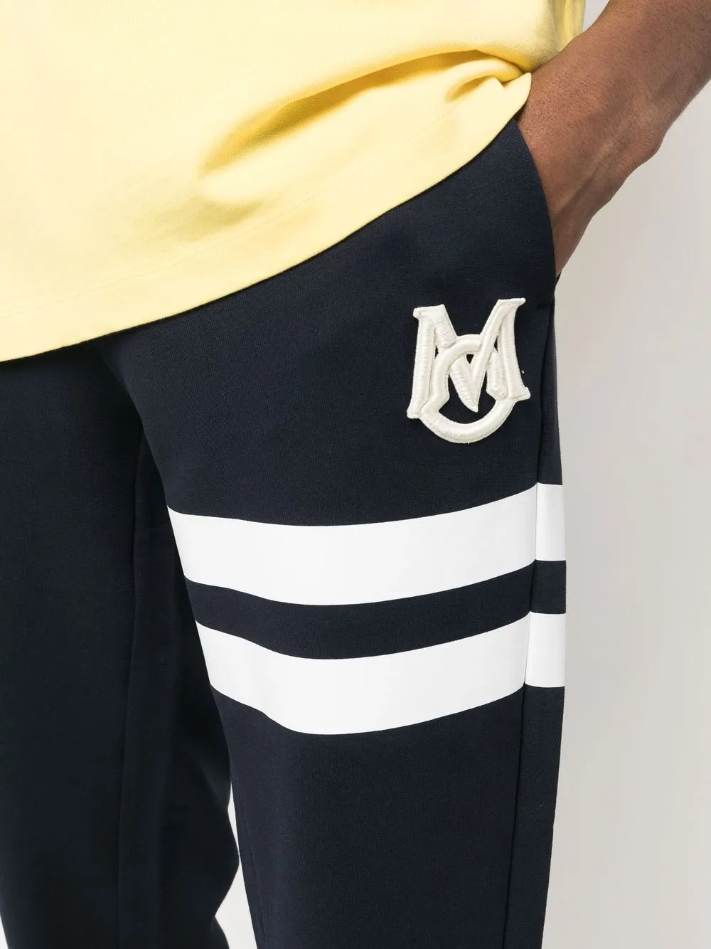 Moncler トラックパンツ | ブルー | FARFETCH JP