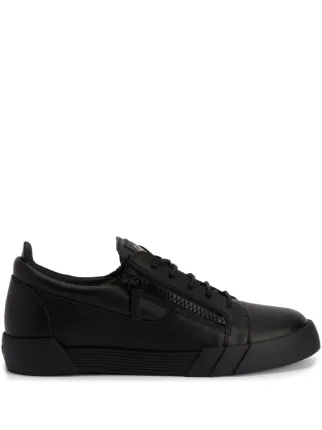 Giuseppe Zanotti